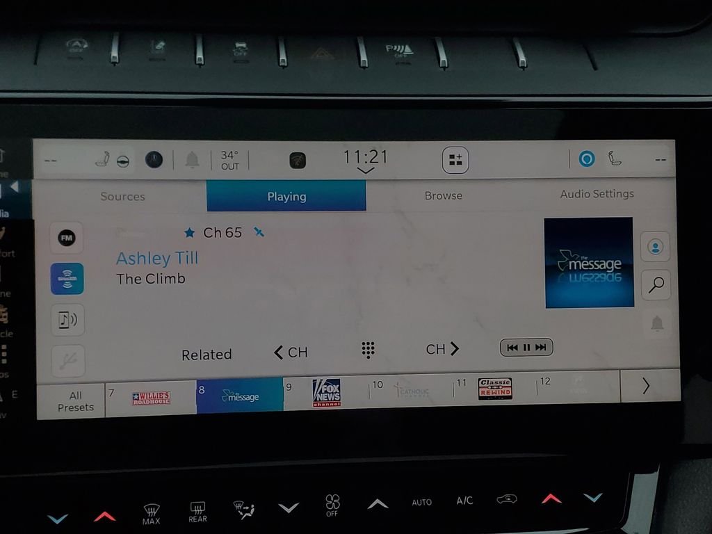 New 2026 Velvet Red Pearlcoat Jeep Altitude image 29