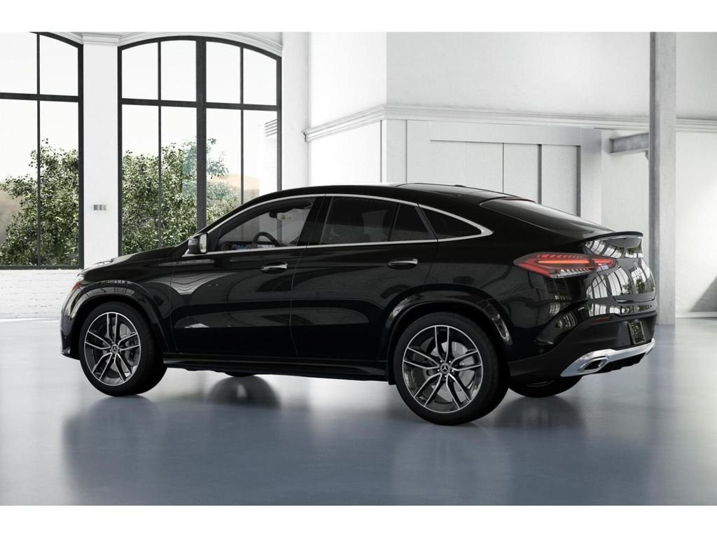 Certified Used 2025 Obsidian Black Metallic Mercedes-Benz GLE 450 4MATIC® image 31