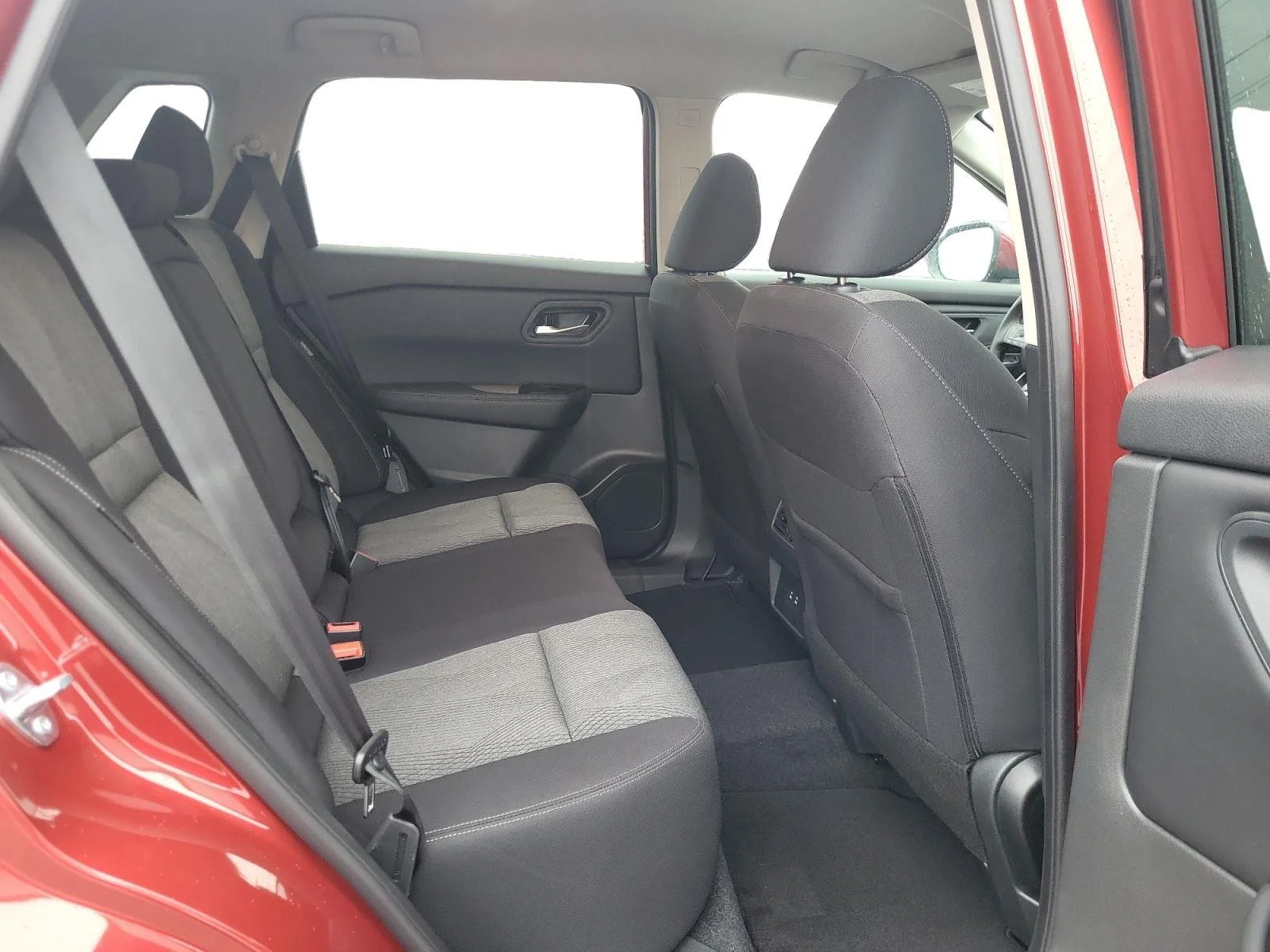 New 2026 Scarlet Ember Tintcoat Nissan SV image 15