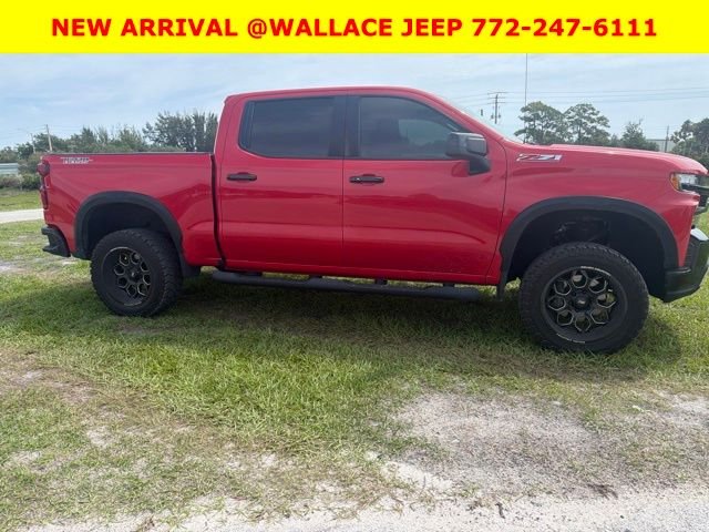 Used 2021 Red Chevrolet LT Trail Boss image 6