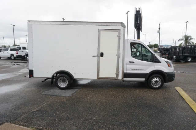 Used 2023 WHITE Ford BASE image 4