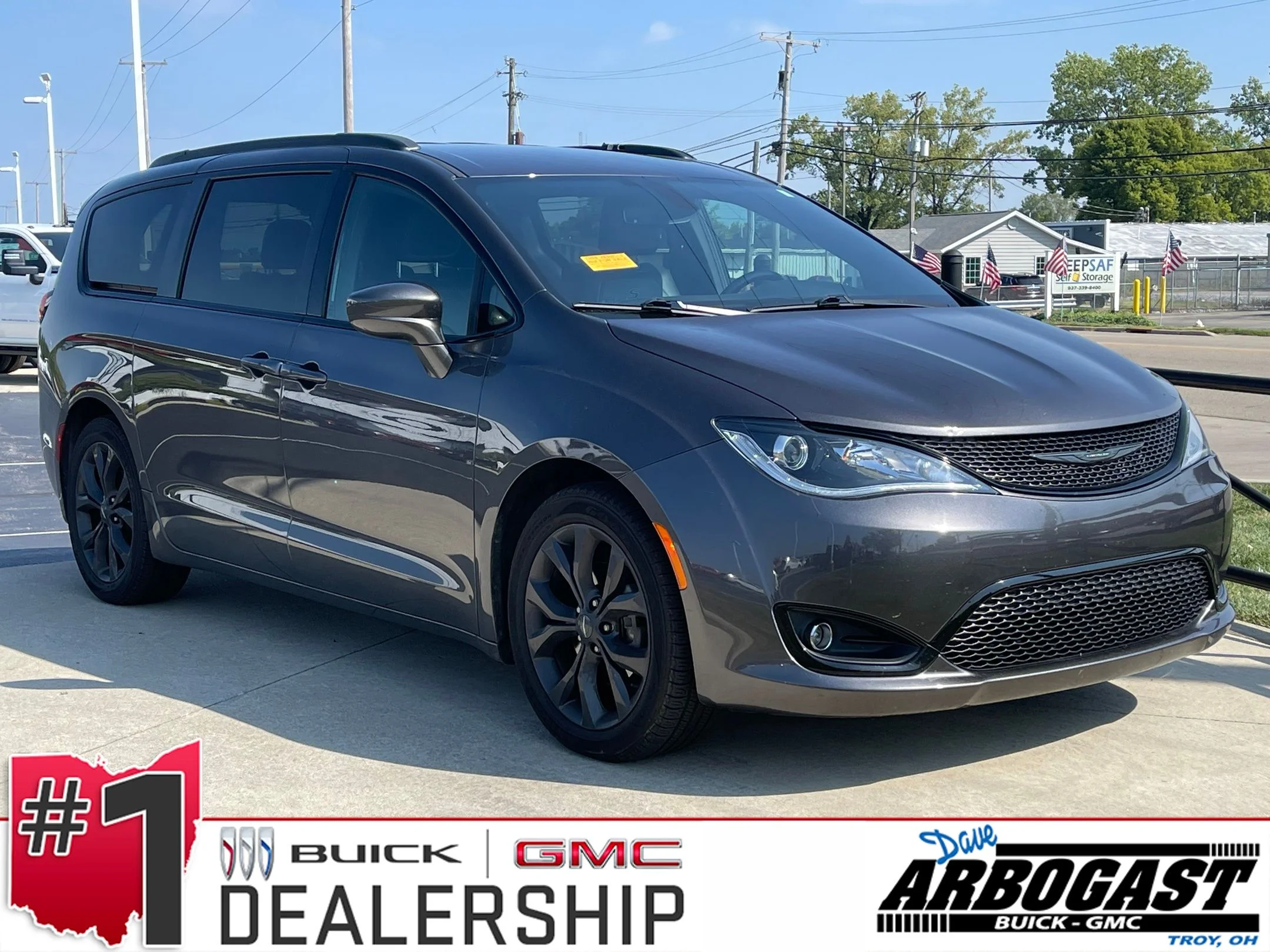 Used 2020 Granite Crystal Metallic Clearcoat Chrysler Touring L Plus image 1