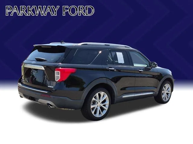 Used 2022 Black Ford Platinum image 5