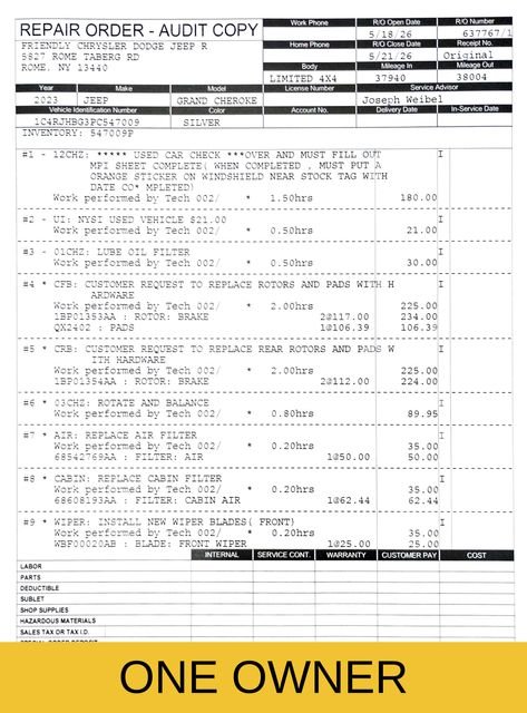 Used 2023 Silver Jeep Limited image 3