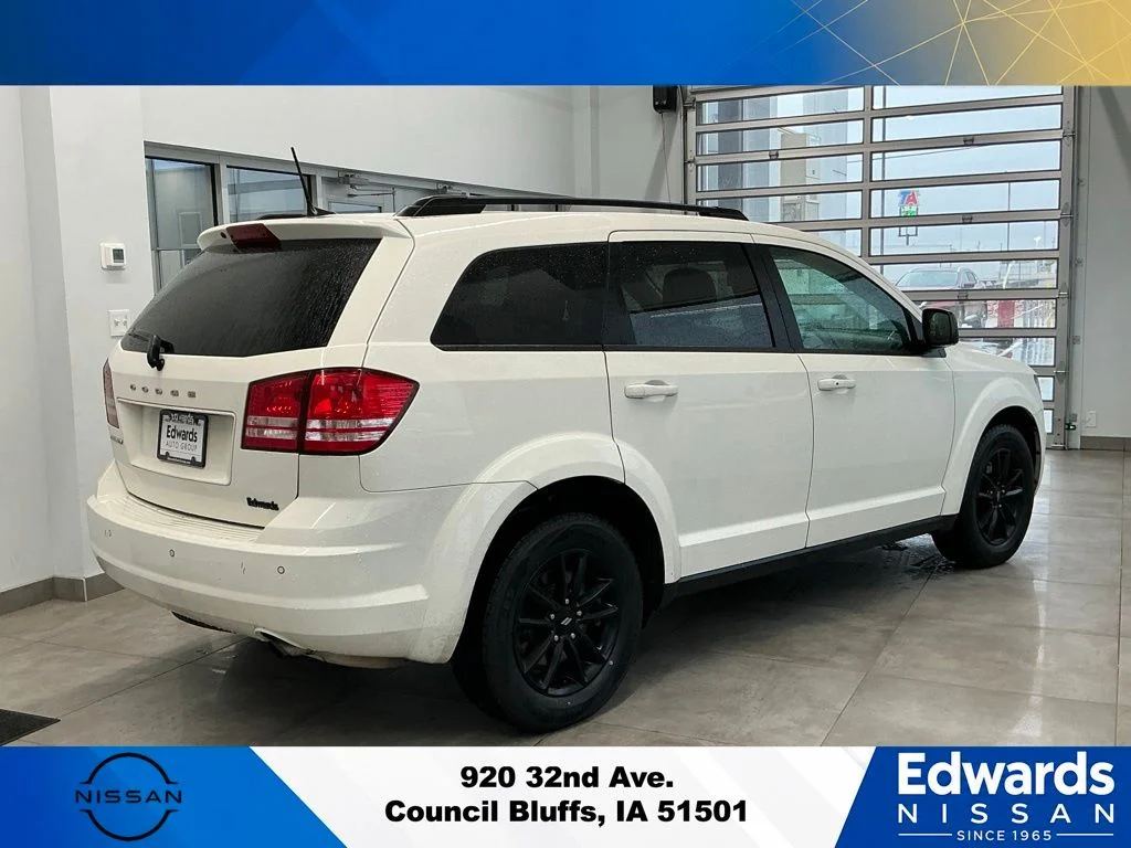 Used 2020 White Dodge SE image 7