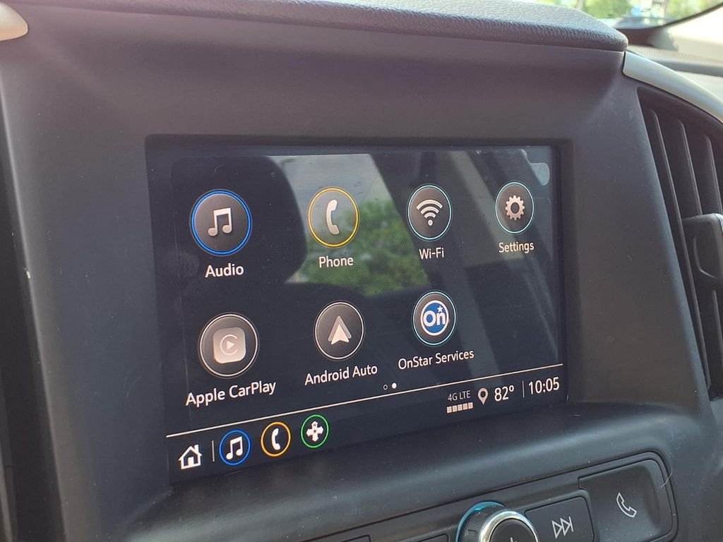 Used 2024 Black GMC SLE image 24