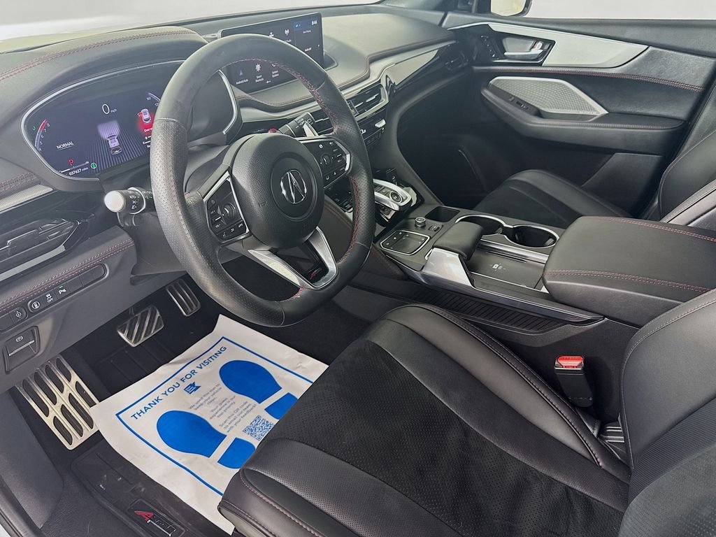 Used 2024 Liquid Carbon Metallic Acura A-Spec image 10