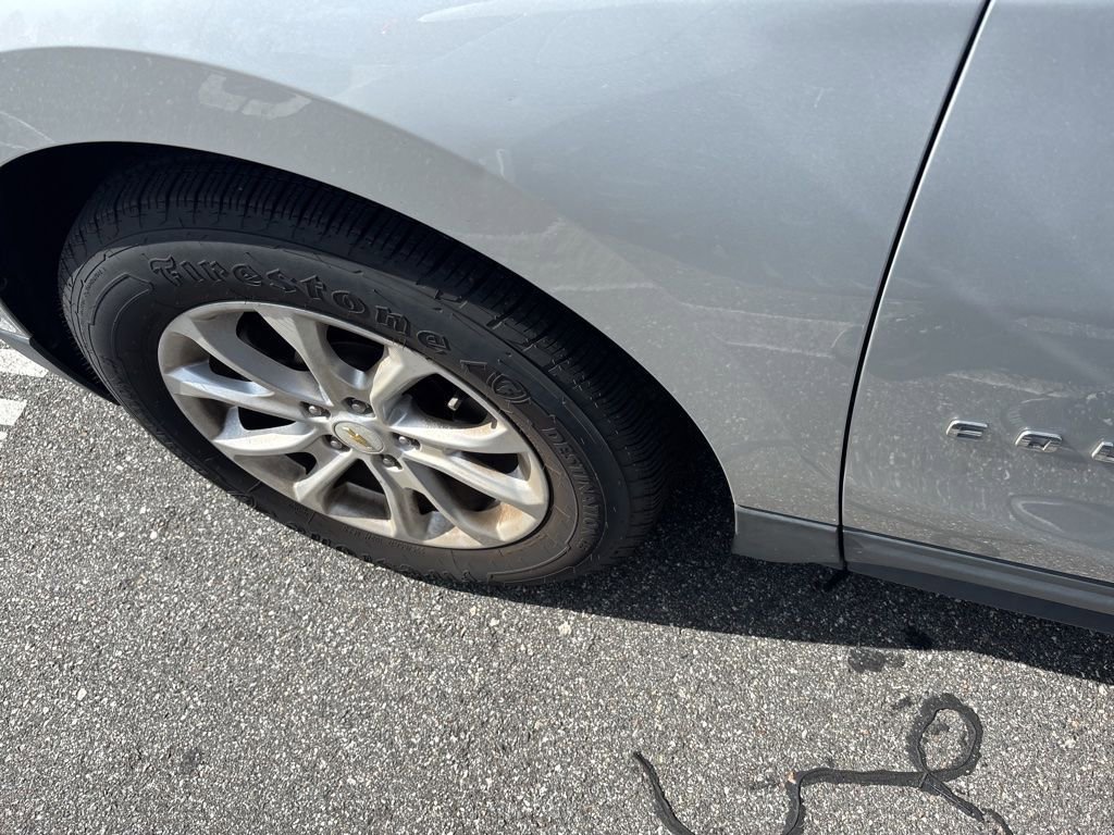 Used 2018 SILVER ICE METALLIC Chevrolet LS image 16