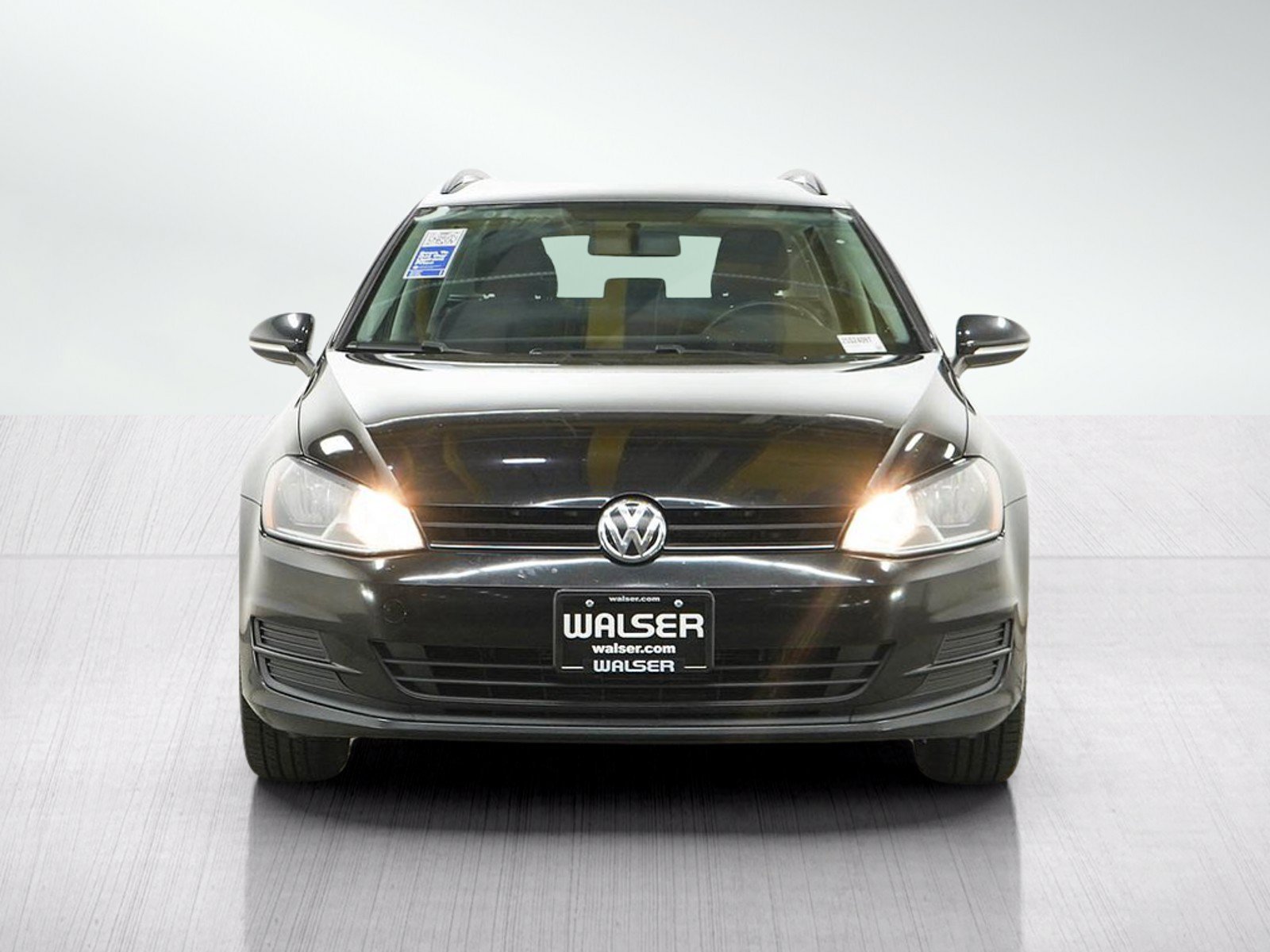 Used 2017 Black Volkswagen S image 8
