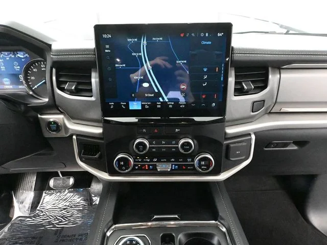 2024 Ford Expedition XLT - Photo 33