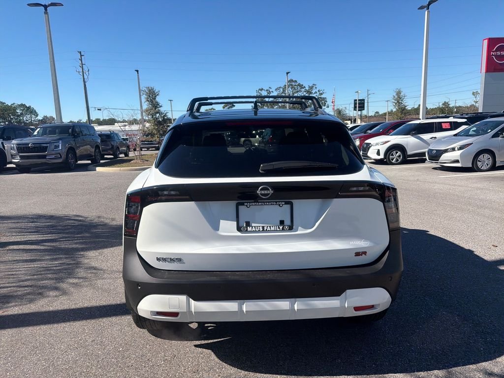 New 2026 Nissan Kicks SR 4D Sport Utility