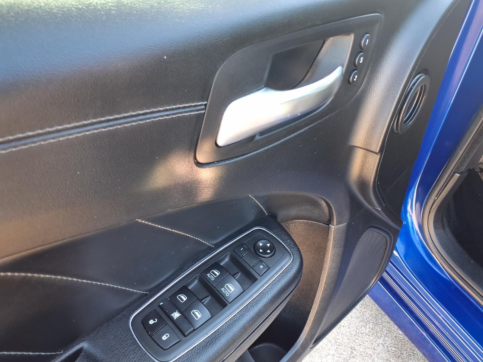 2021 Dodge Charger R/T Blue at Mac Haik CDJR North Houston