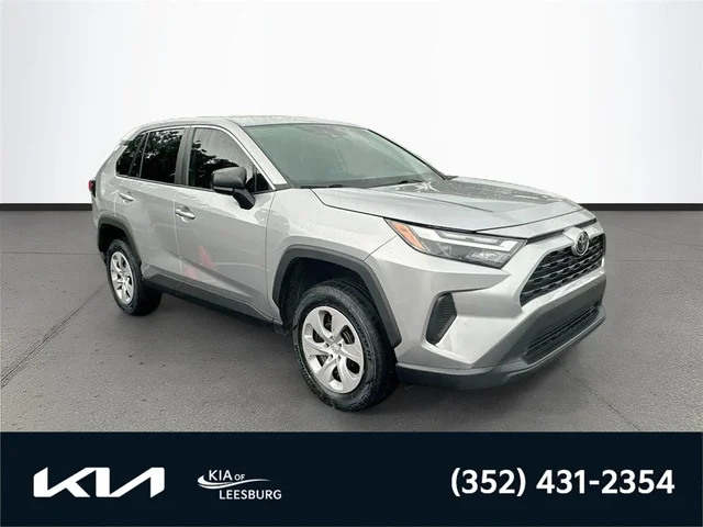 2024 Toyota RAV4 LE