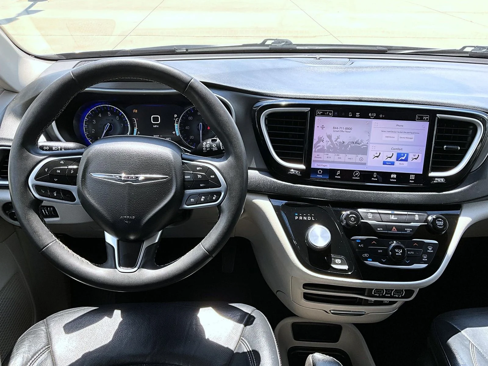 Certified Used 2022 Gray Chrysler Touring L image 12