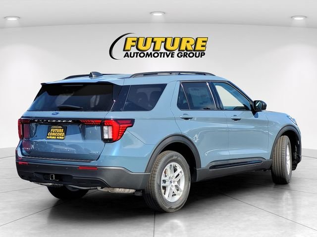 New 2026 Vapor Blue Metallic Ford Active image 6