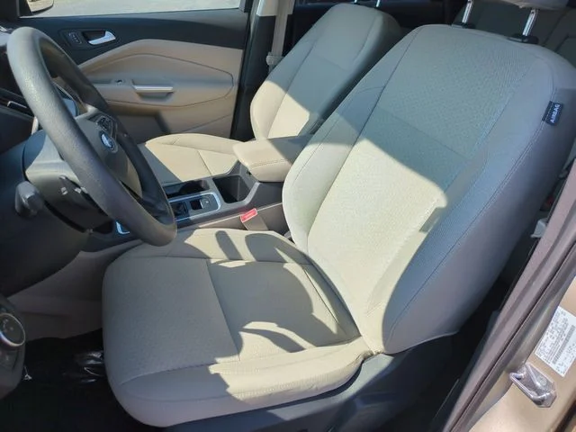 Used 2017 Gold Ford SE image 14