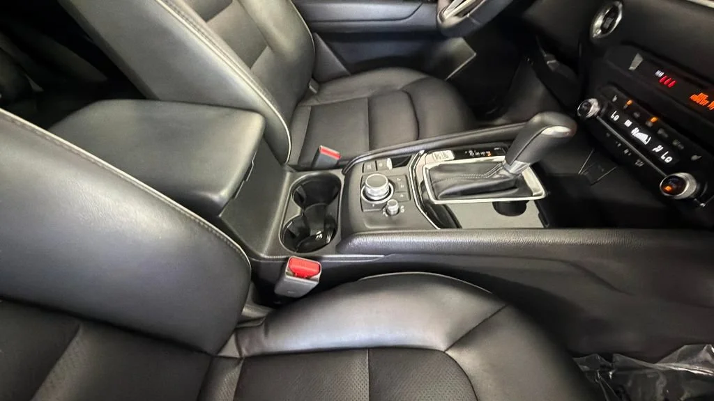 Used 2025 White Mazda 2.5 S Select image 34