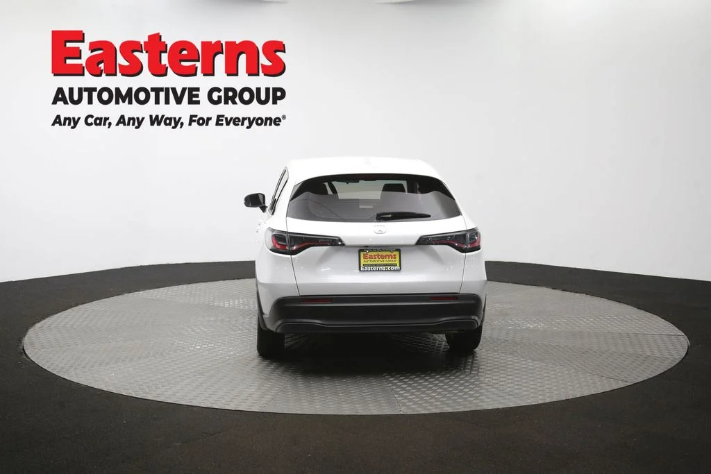 Used 2024 White Honda LX image 35