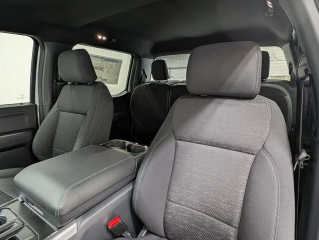 New 2026 Oxford White Ford XLT image 49