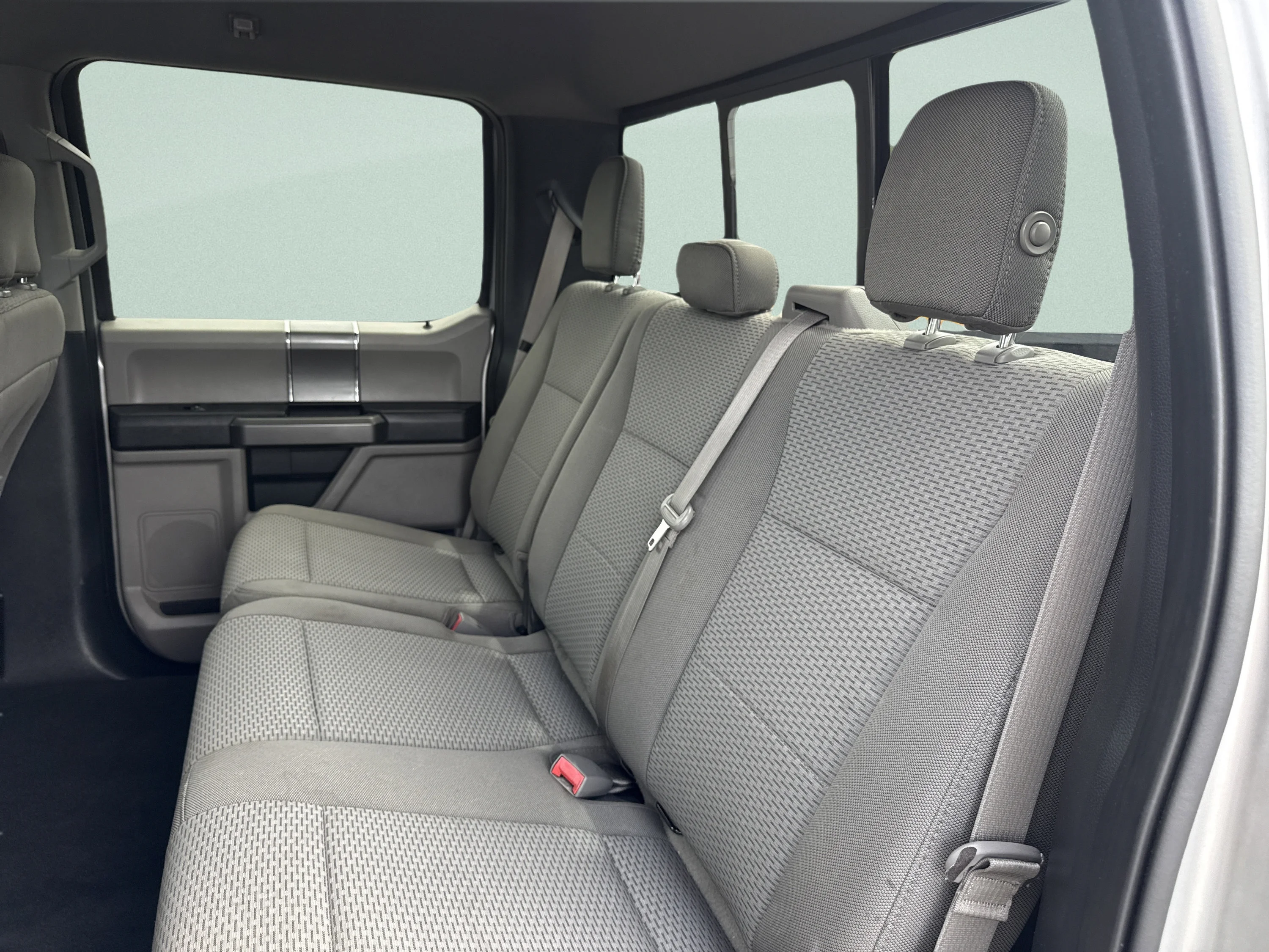 Used 2019 Ingot Silver Metallic Ford XLT image 29