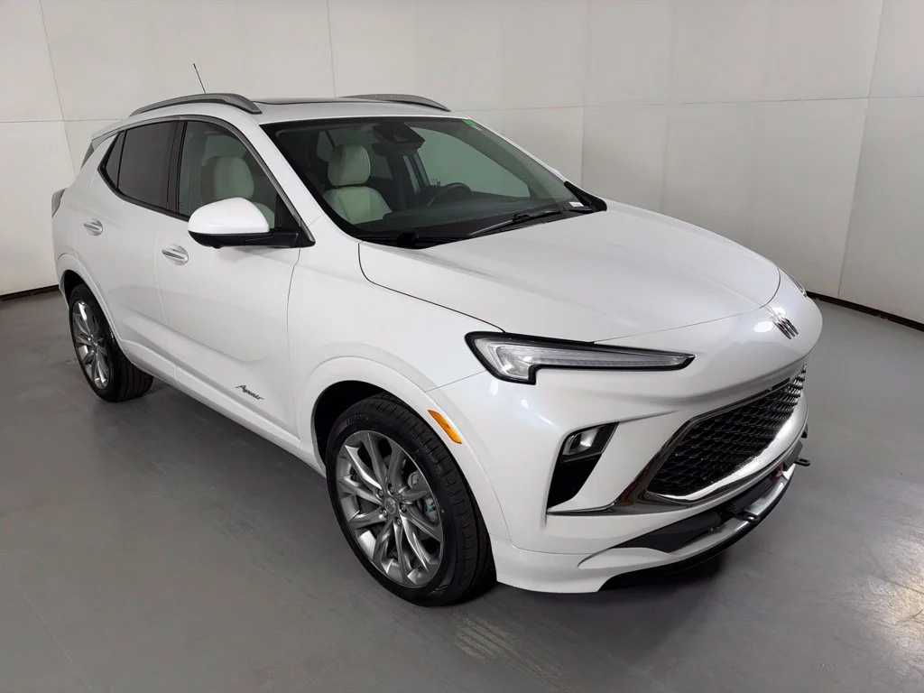 Used 2024 White Buick Avenir image 2