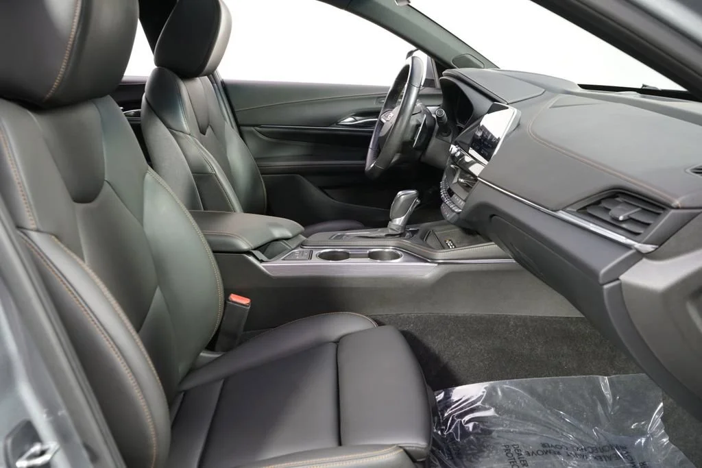 Used 2023 Argent Silver Metallic Cadillac Sport image 16