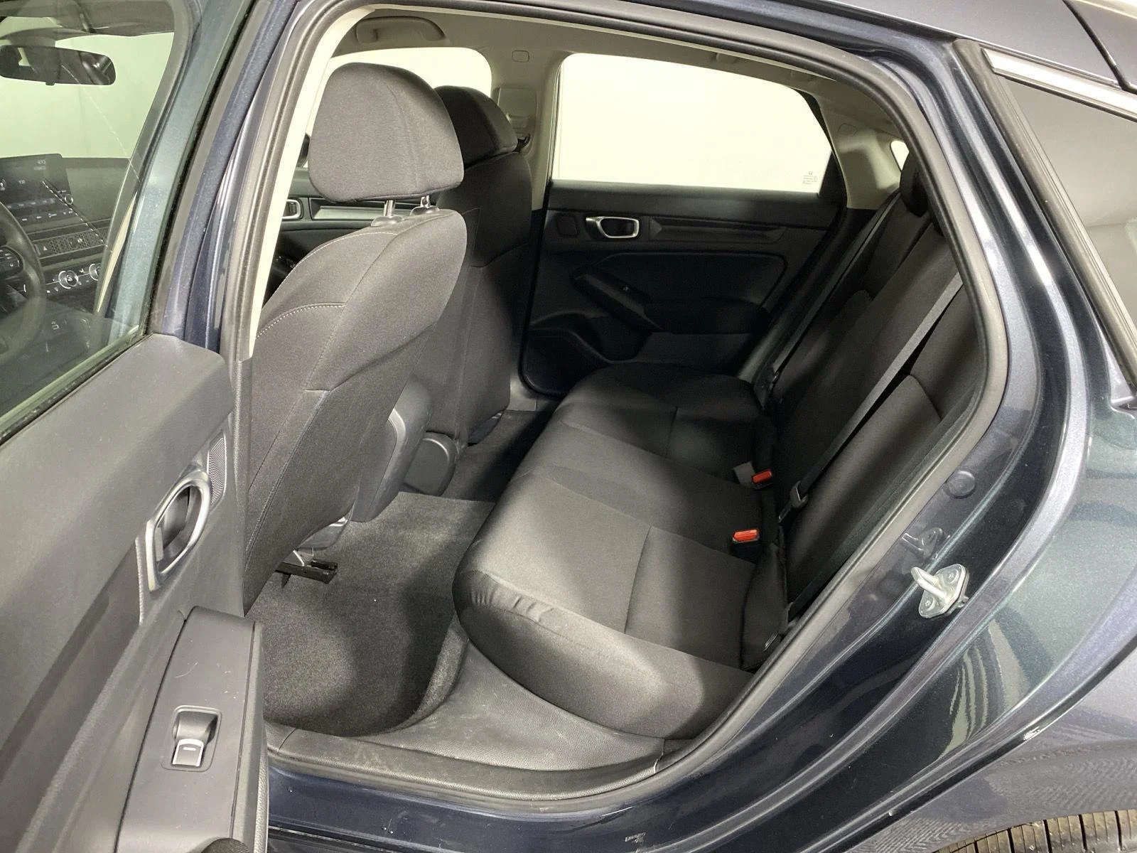 Used 2023 Meteorite Gray Metallic Honda LX image 22