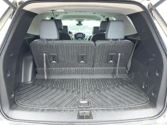 Used 2021 Silver Chevrolet LT Leather image 12