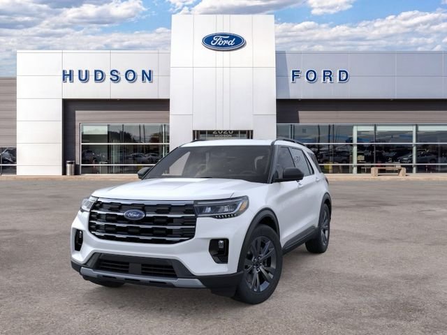 New 2026 Star White Metallic Tri-Coat Ford Active image 2
