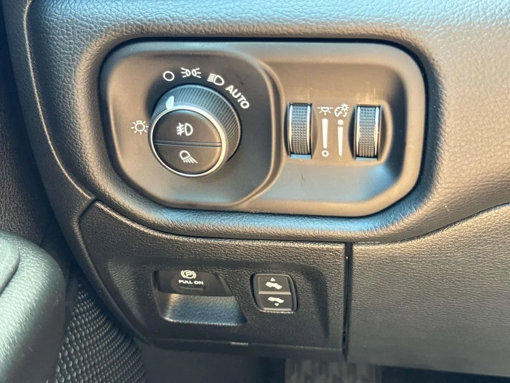 2025 RAM 1500 Big Horn/Lone Star - Photo 18