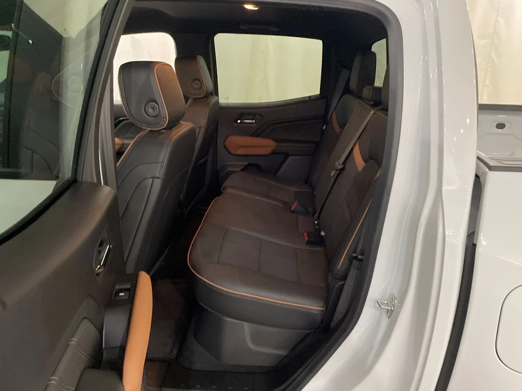 Certified Used 2026 Summit White GMC 4WD AT4 image 27