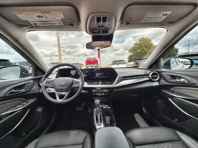2025 Chevrolet Trax Activ - Photo 19