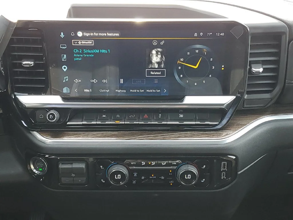 New 2026 Sterling Gray Metallic Chevrolet LT (2FL) image 26