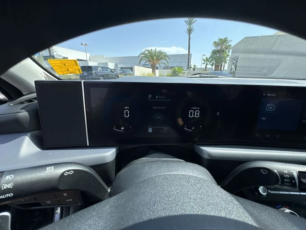 Used 2025 Gray Hyundai SEL image 11