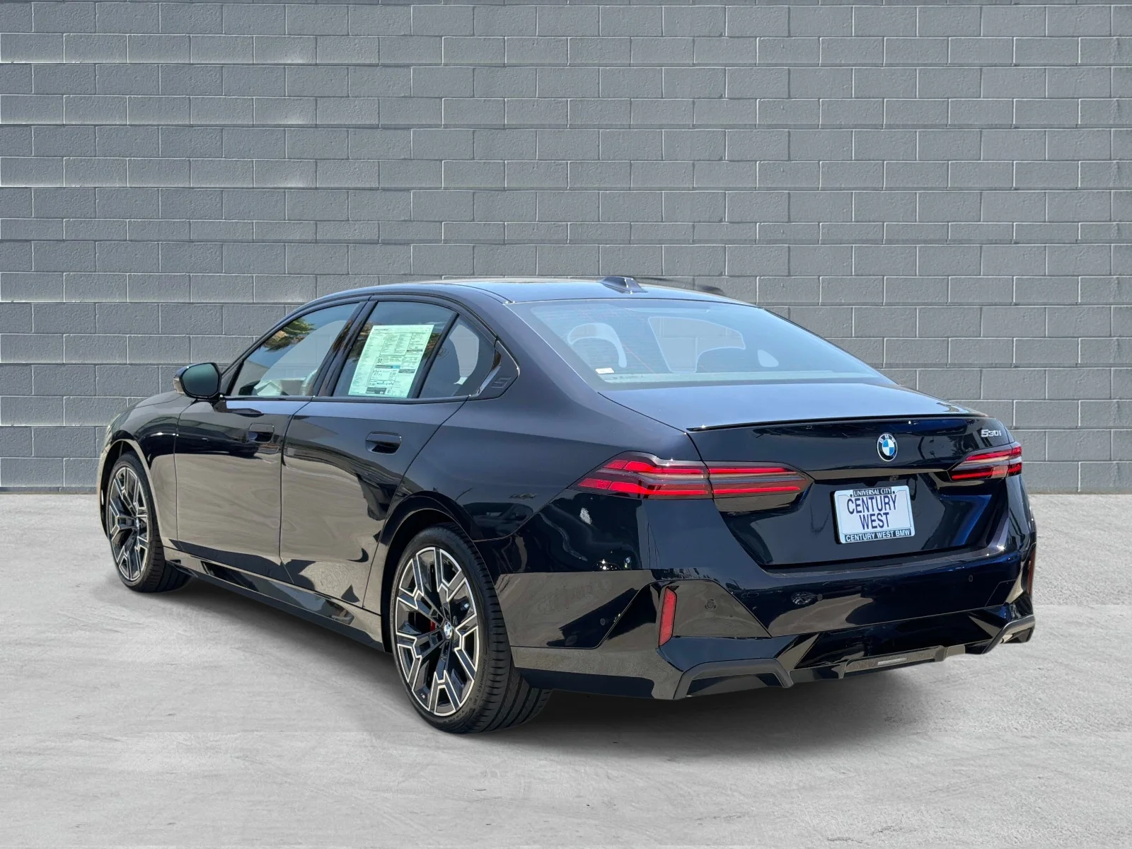 New 2027 Carbon Black Metallic BMW 530i image 3