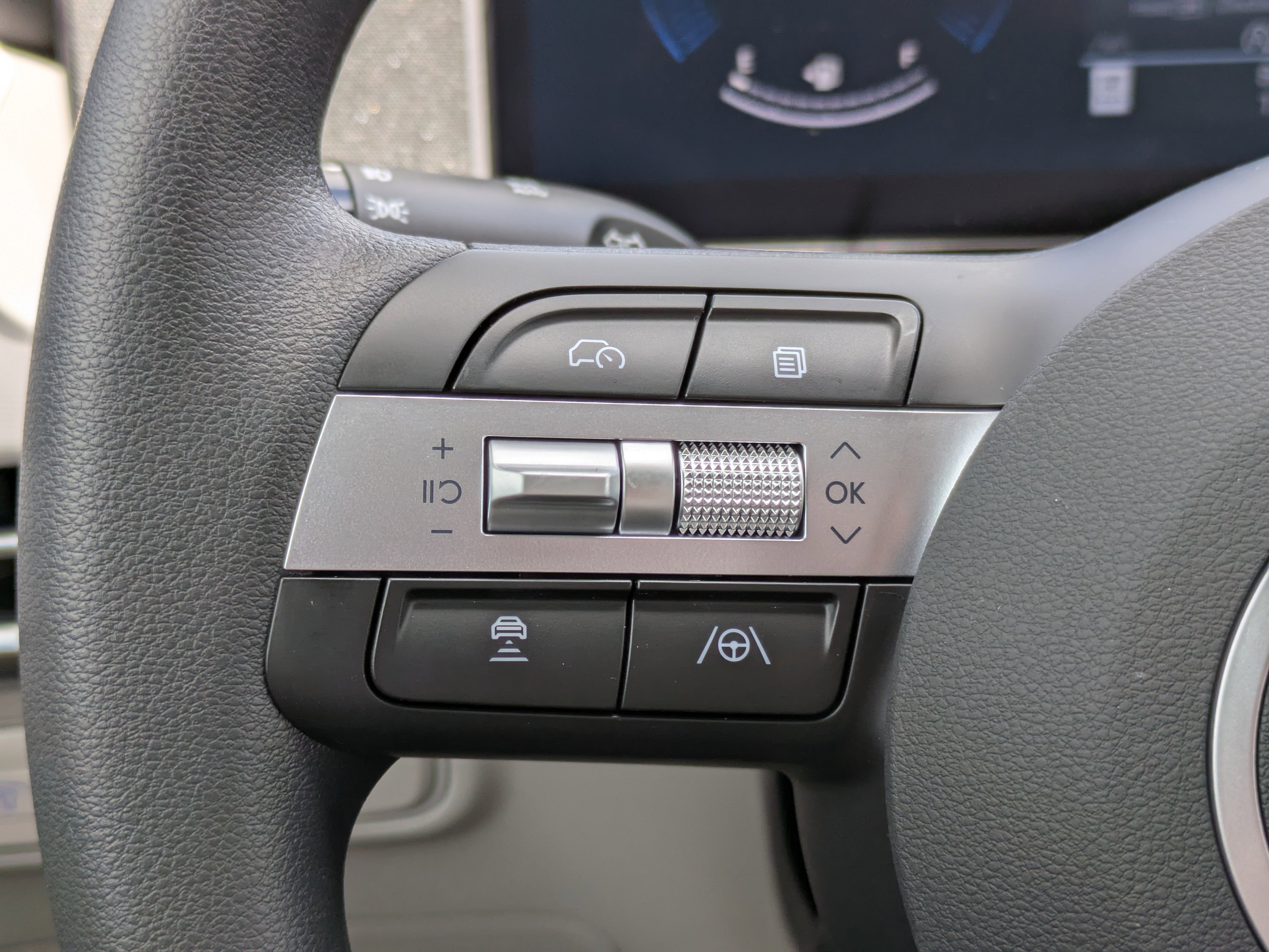 New 2026 Hampton Gray Hyundai SEL FWD image 52