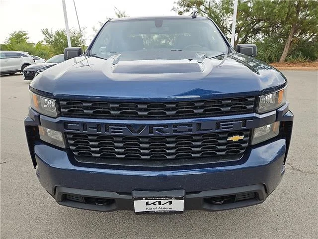Used 2021 Northsky Blue Metallic Chevrolet Custom 4x2 Crew Cab 5.75 ft. box 147.4 in. WB image 6
