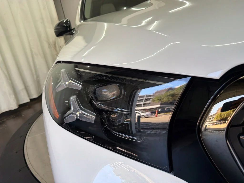 New 2027 White Mercedes-Benz GLS 450 image 10