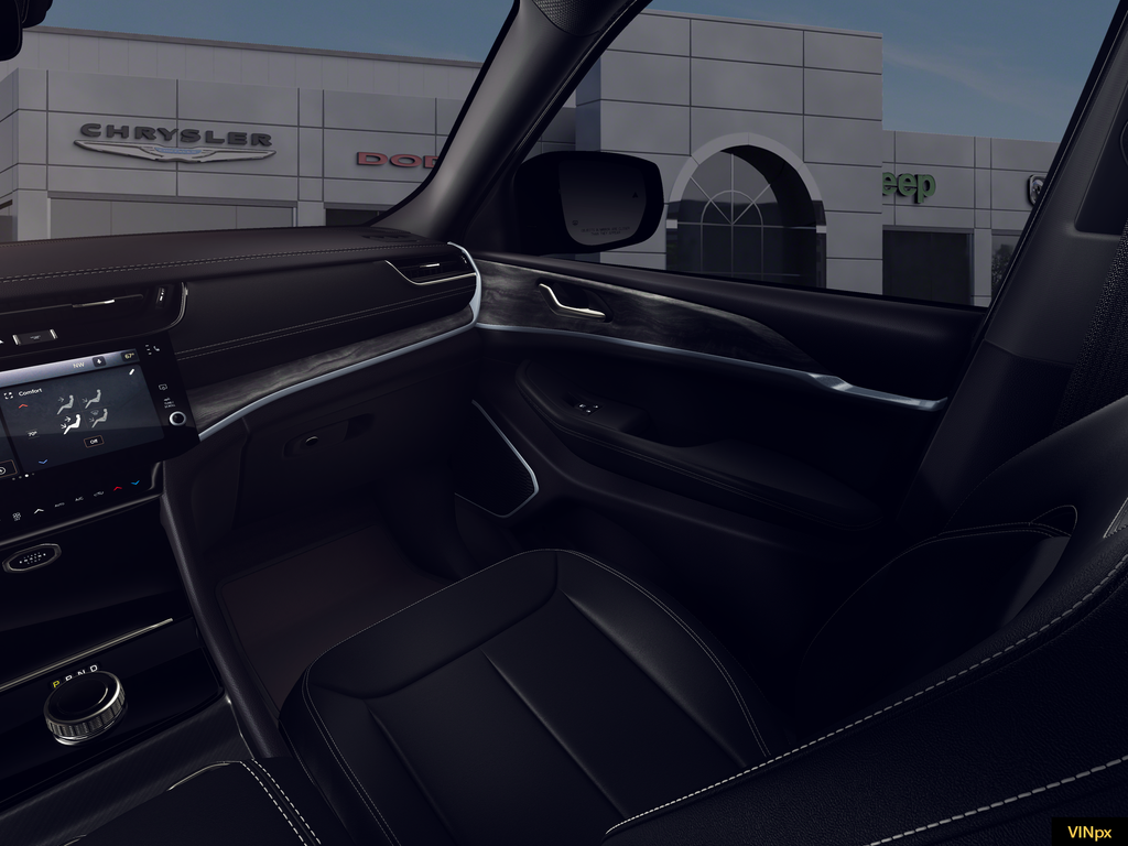 New 2026 Diamond Black Crystal Pearl-Coat Exterior Paint Jeep Limited image 18