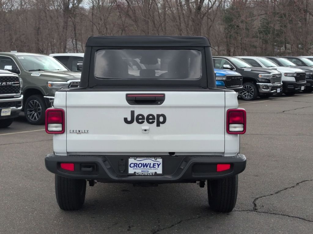 New 2026 Bright White Clear-Coat Exterior Paint Jeep Sport S image 4