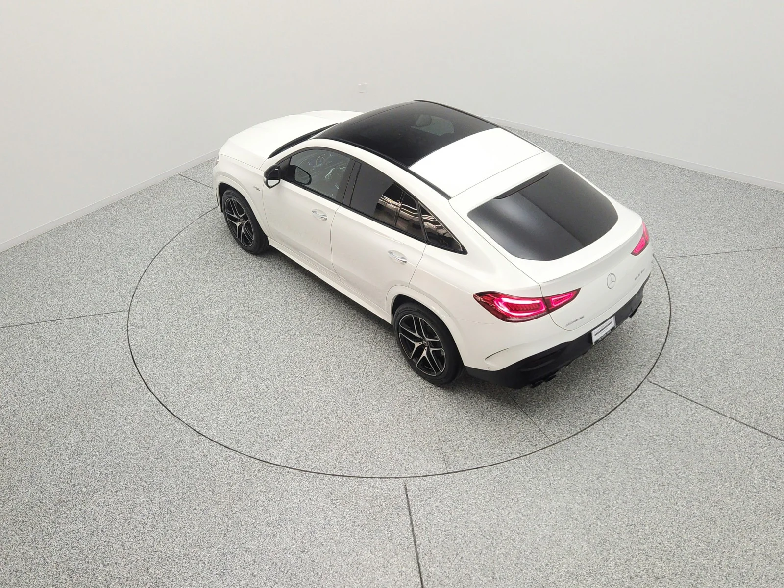 Used 2021 Polar White Mercedes-Benz AMG® GLE 53 4MATIC Coupe image 15