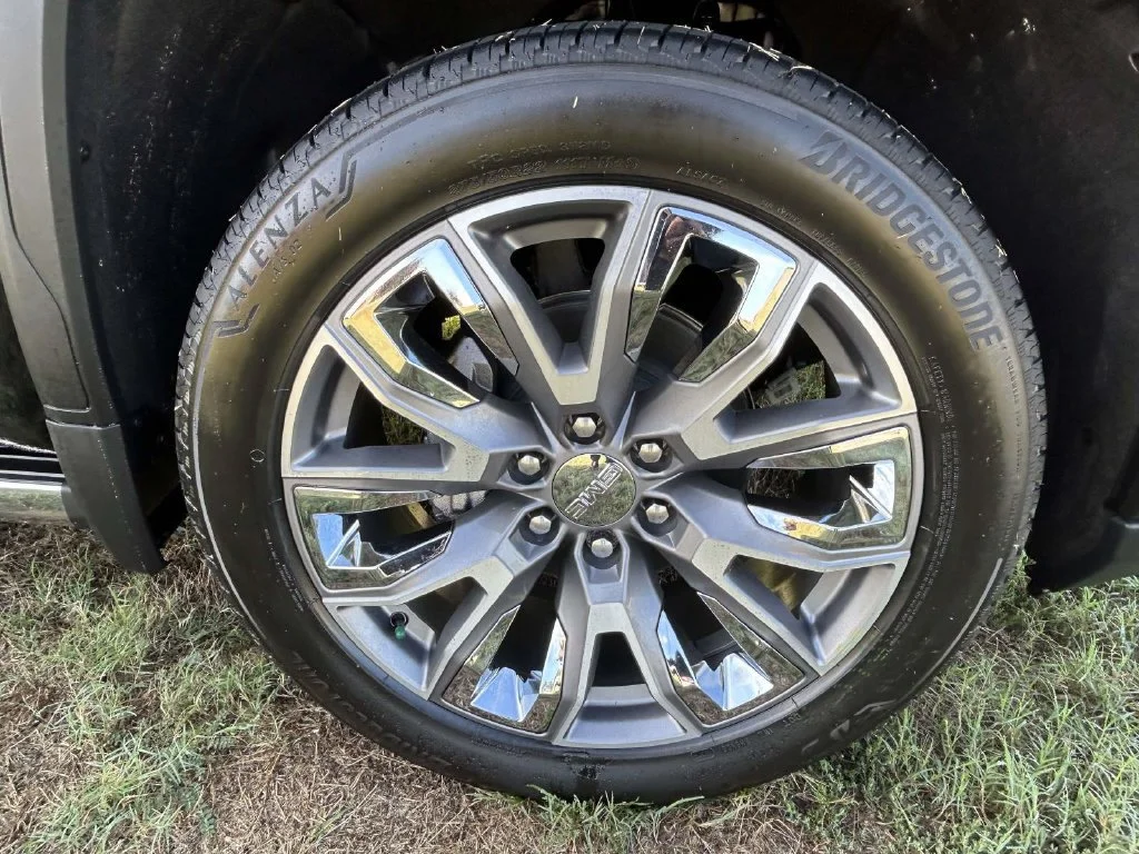 New 2026 Onyx Black GMC Denali image 10