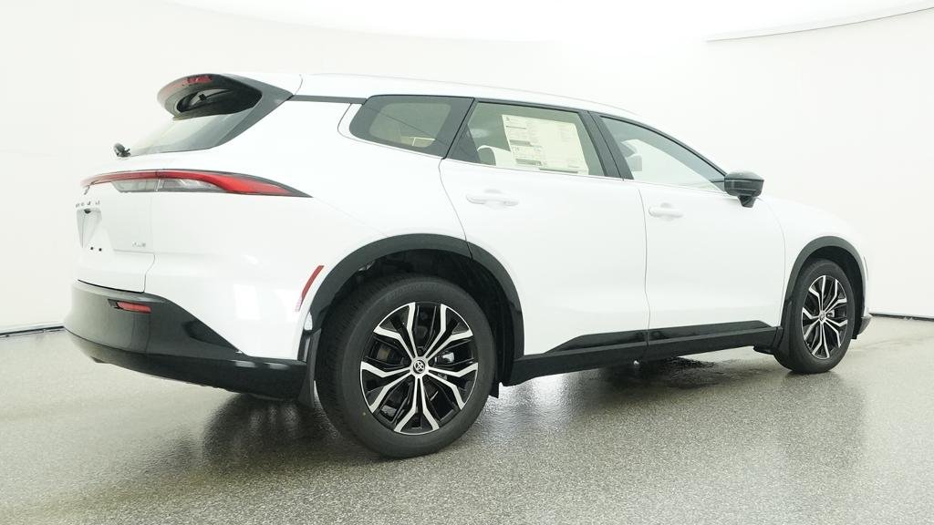 New 2026 Oxygen White Toyota XLE image 47