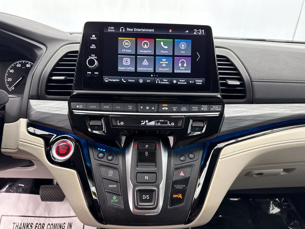 2025 Honda Odyssey ELITE Minivan Slide 47