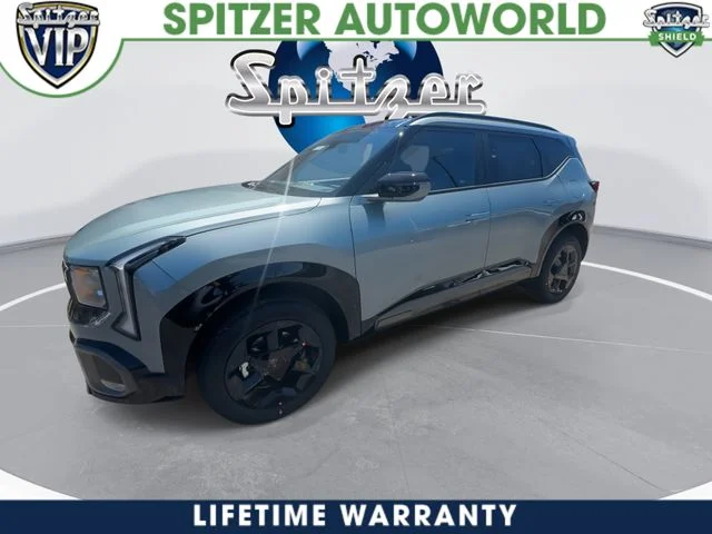 New 2027 Iceberg Green Kia X-Line image 4