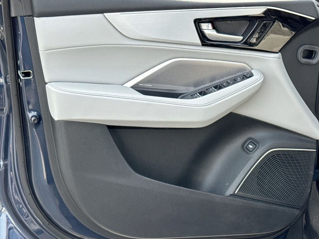 Used 2026  Acura Technology Package image 17