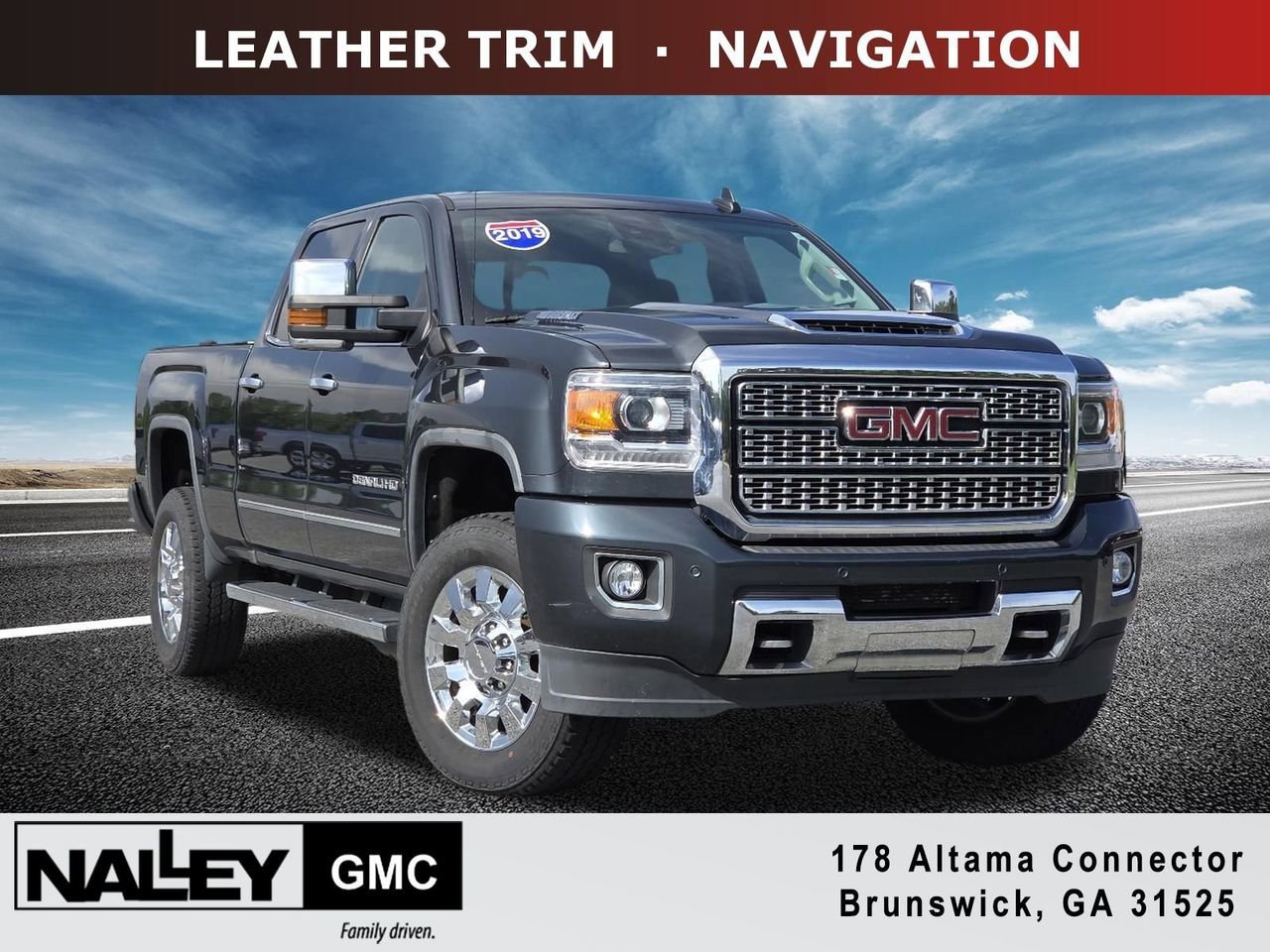 2018 GMC Sierra 4WD Crew Cab Standard Box Denali's photo