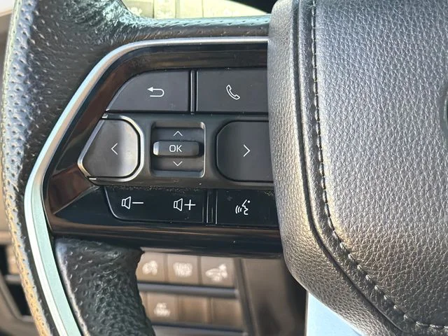 Used 2024 Silver Toyota Platinum image 35