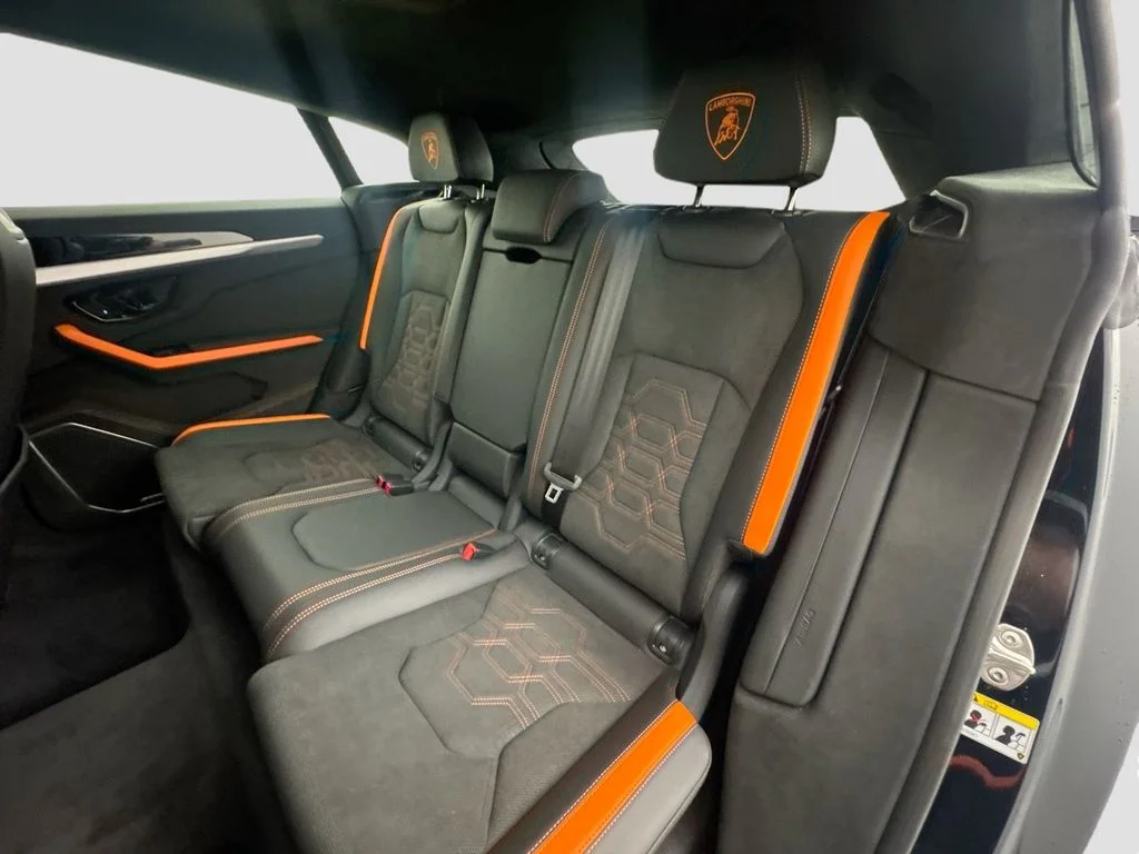 New 2026  Lamborghini SE image 26