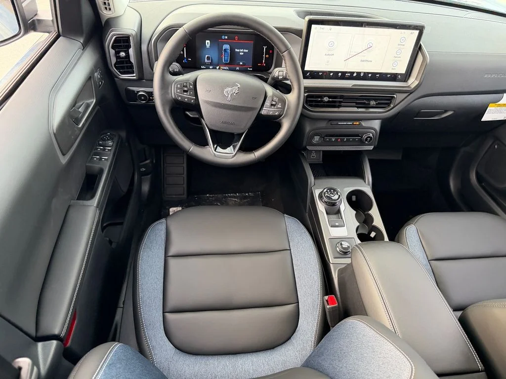 New 2026 Azure Gray Metallic Tri-Coat Ford Outer Banks® image 9
